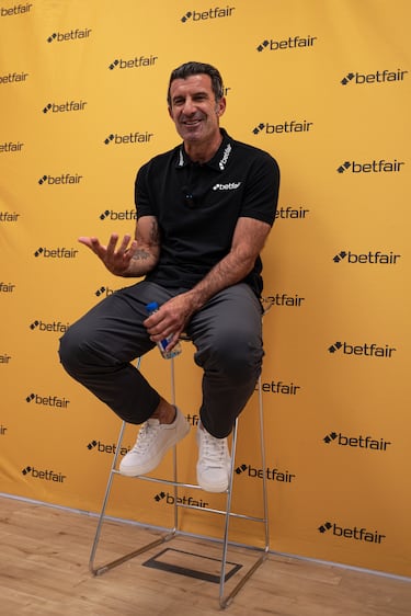 Figo: “Ficharía a Nico Williams; es una joya y una ganga”