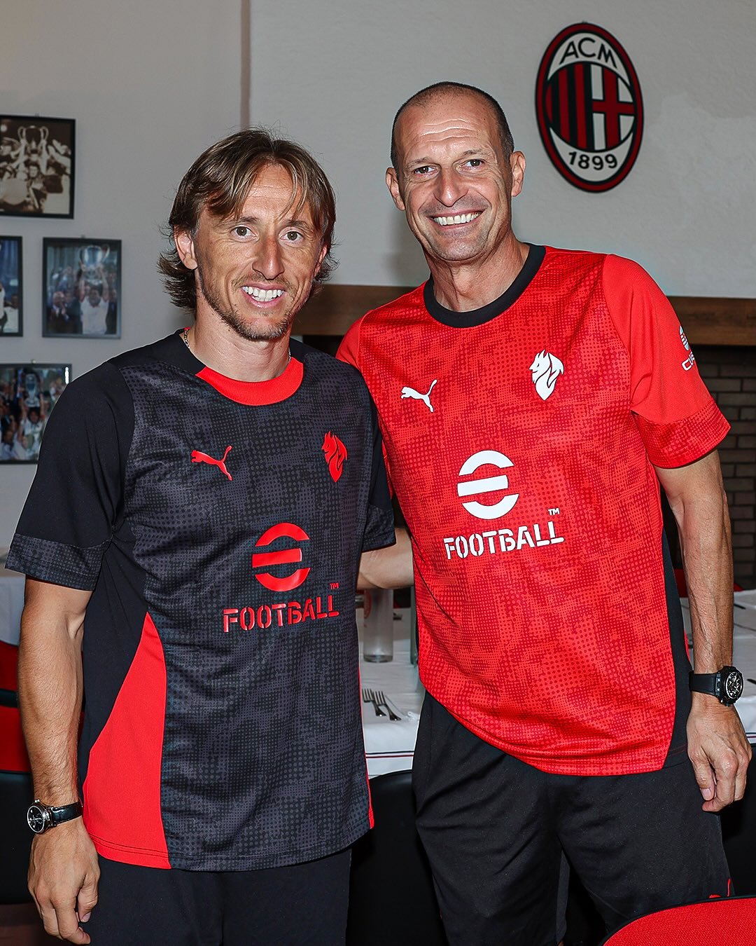 Luka Modric junto a Max Allegri.