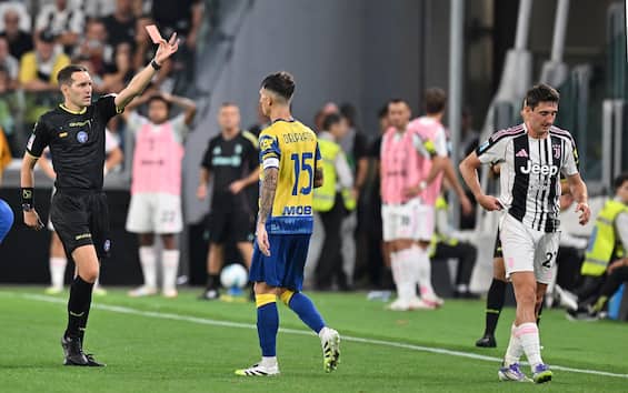 Cambiaso dopo Juve Parma si scusa su Instagram per l'espulsione | Sky Sport