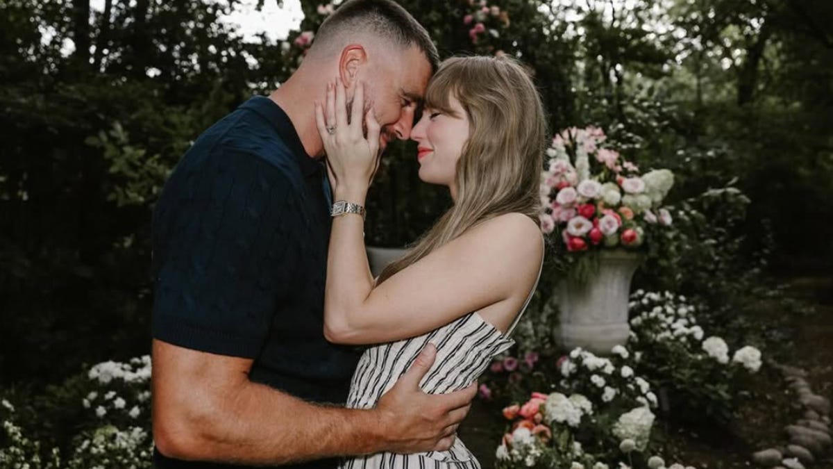 Taylor Swift Is Engaged. Her Post Smashed an Instagram Record - CNET