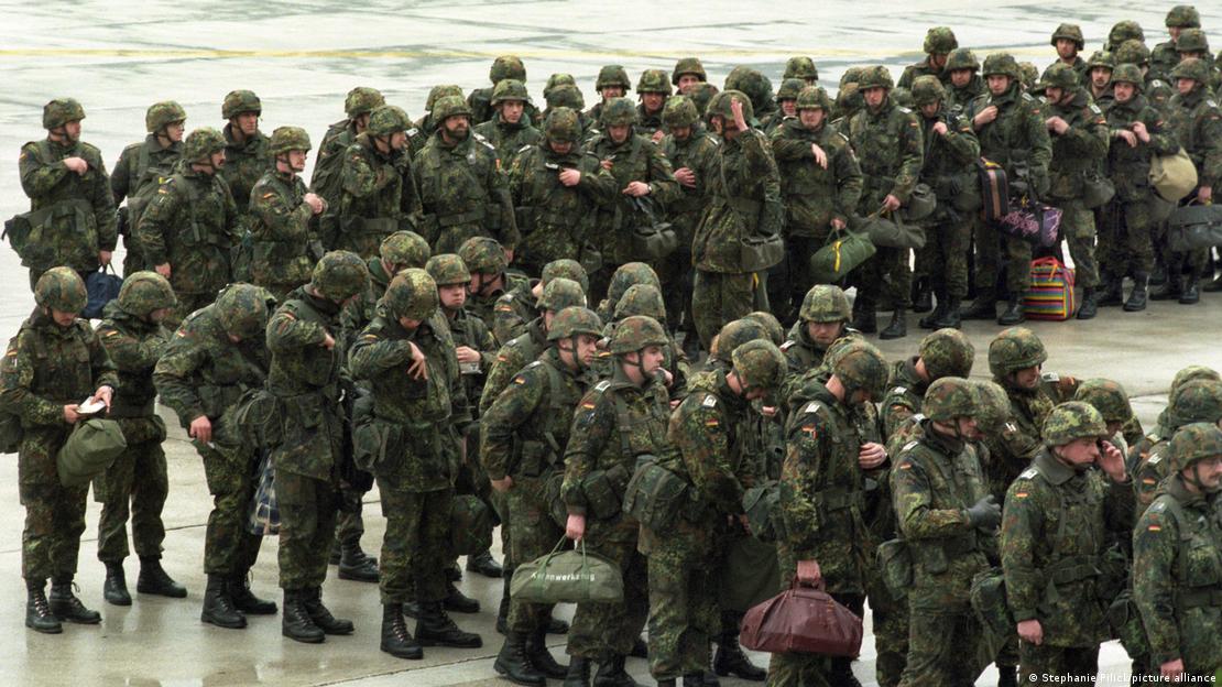 Gjermani | Ushtarët gjermanë duke shkuar në një mision 