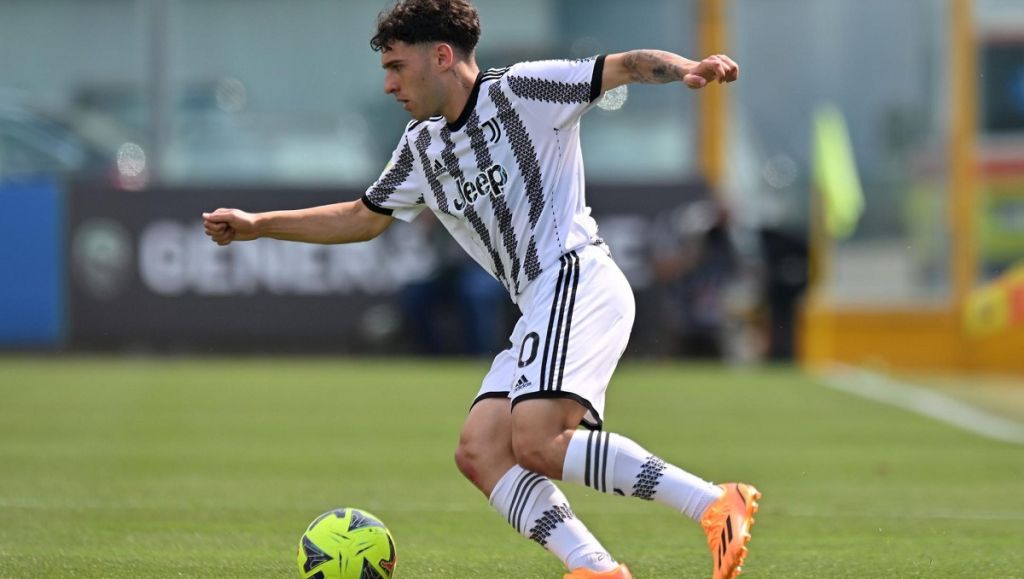 Why is Juventus relaxed about Luis Hasa's future? | Juvefc.com