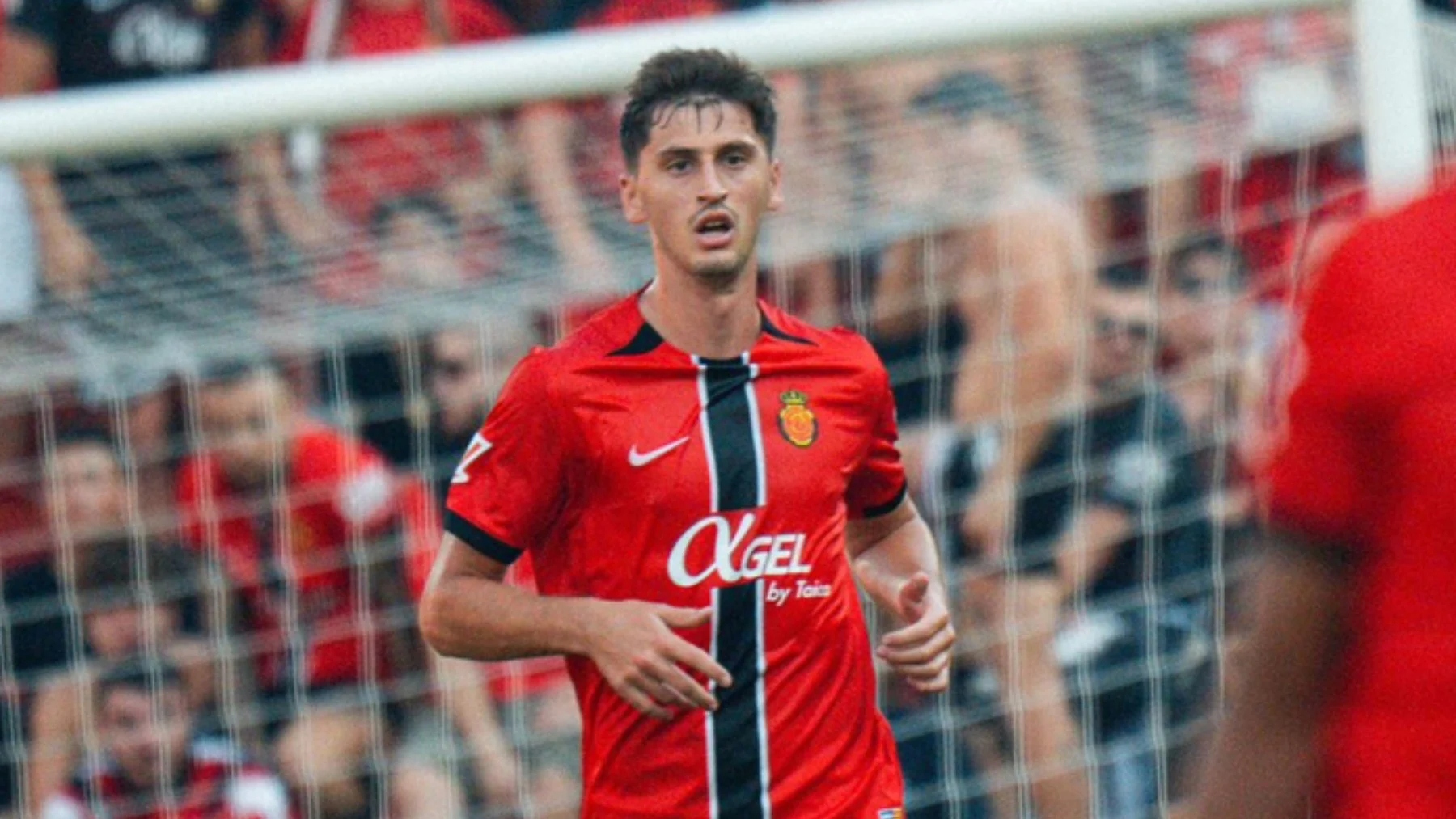 Kumbulla se defiende tras la acusación de Demichelis y no cierra la puerta  al Espanyol
