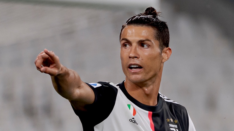 Cristiano Ronaldo set to be named Juventus captain for first time against  Cagliari - Dublin's FM104