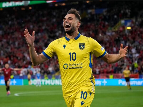 Zyrtare/ Nedim Bajrami lë Rangers për tu transferuar në Arabi, klubi i Al  Taawoun e prezanton si “magjistar” – Balkanweb.com - News24