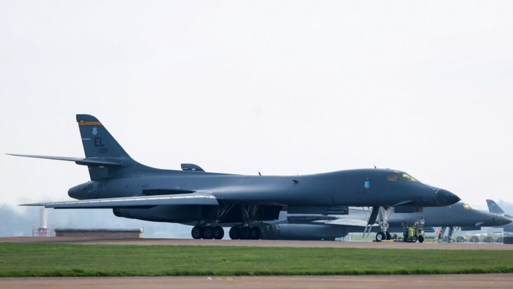 Një bombardues amerikan në bazën ajrore RAF Fairford. Fotografi ilustruese nga arkivi.